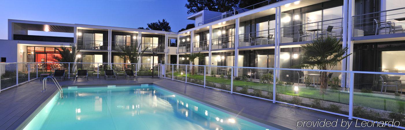 Hotel Eden Park Pau Est, Avec Piscine 시설 사진